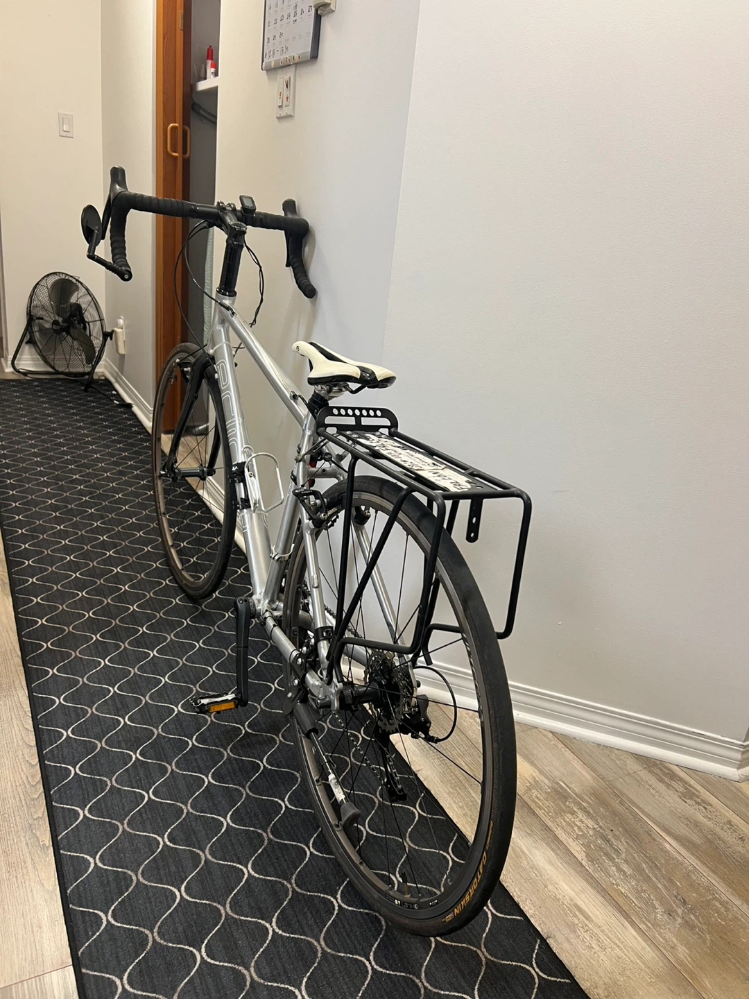 Custom built Touring Bicycle - photo 2