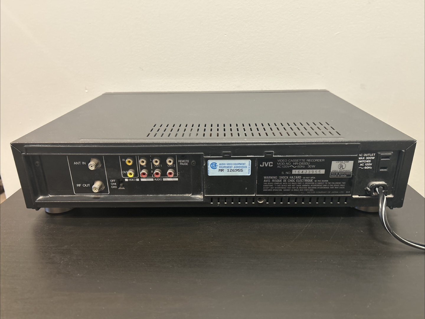 JVC Hi-Fi Stereo Video Cassette Recorder HR-D630U - photo 3