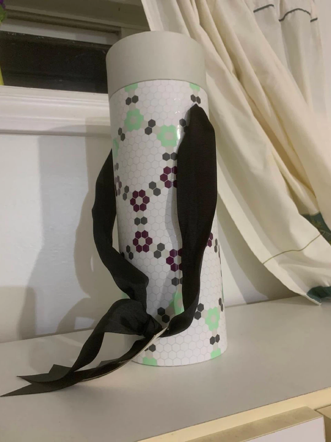 Decorative Cylinder Gift Box with Ribbon