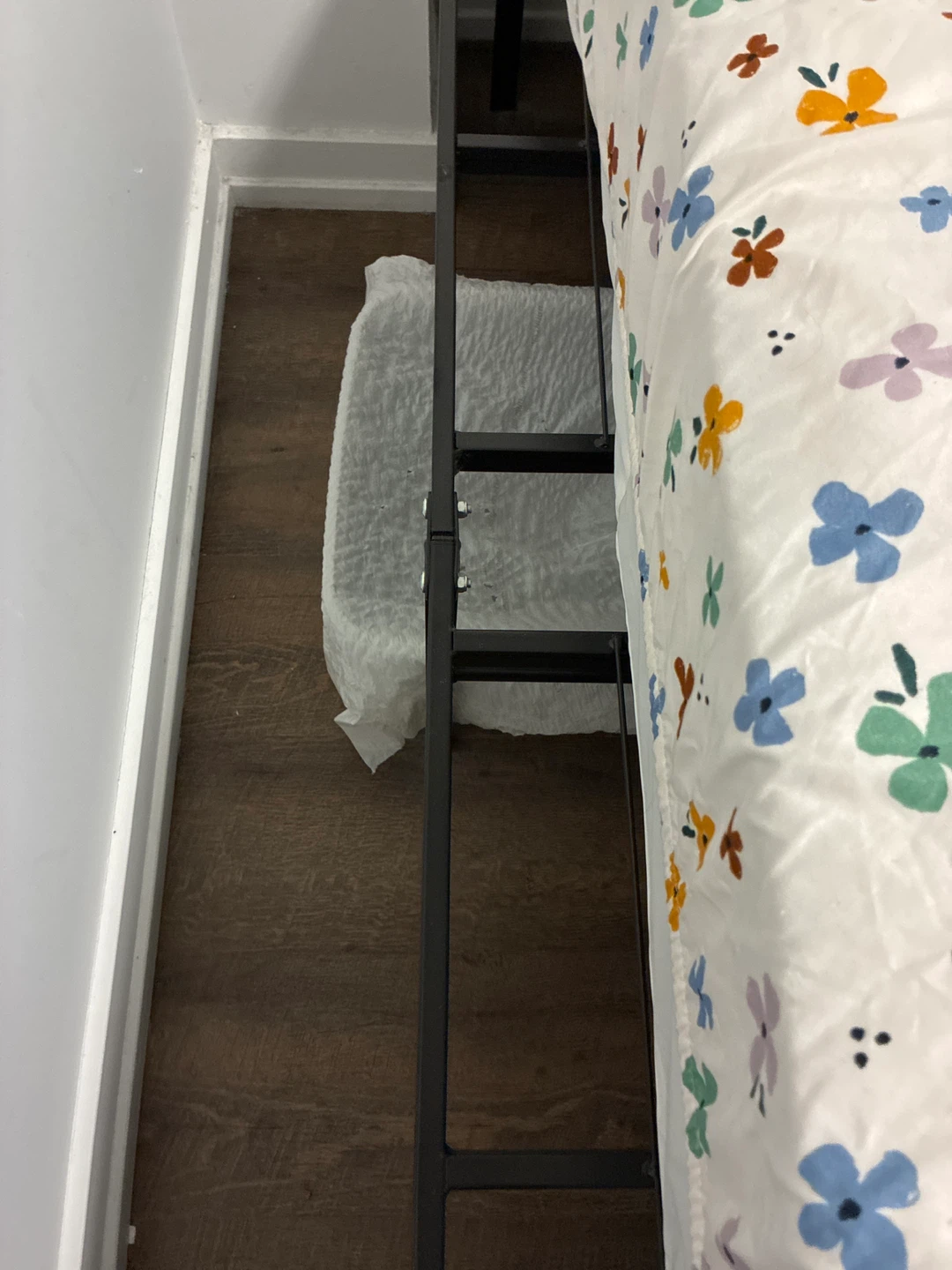 Black Metal Bed Frame for Full Size Mattress