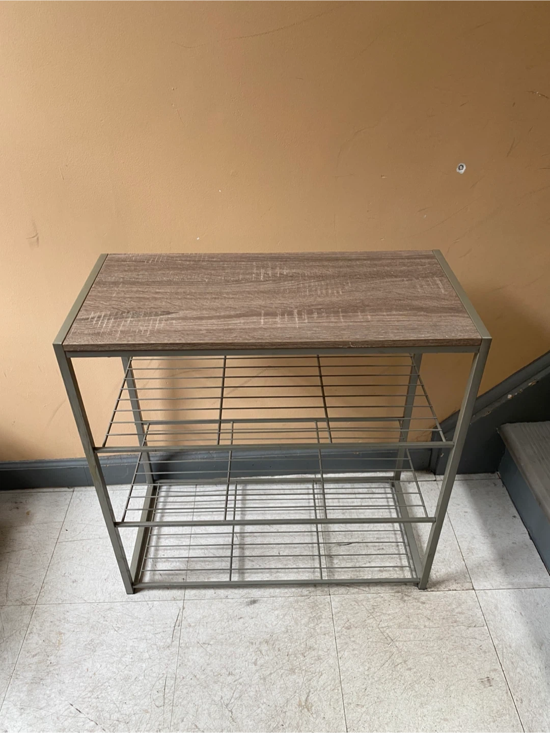 Wooden Top Shoe Rack - photo 2