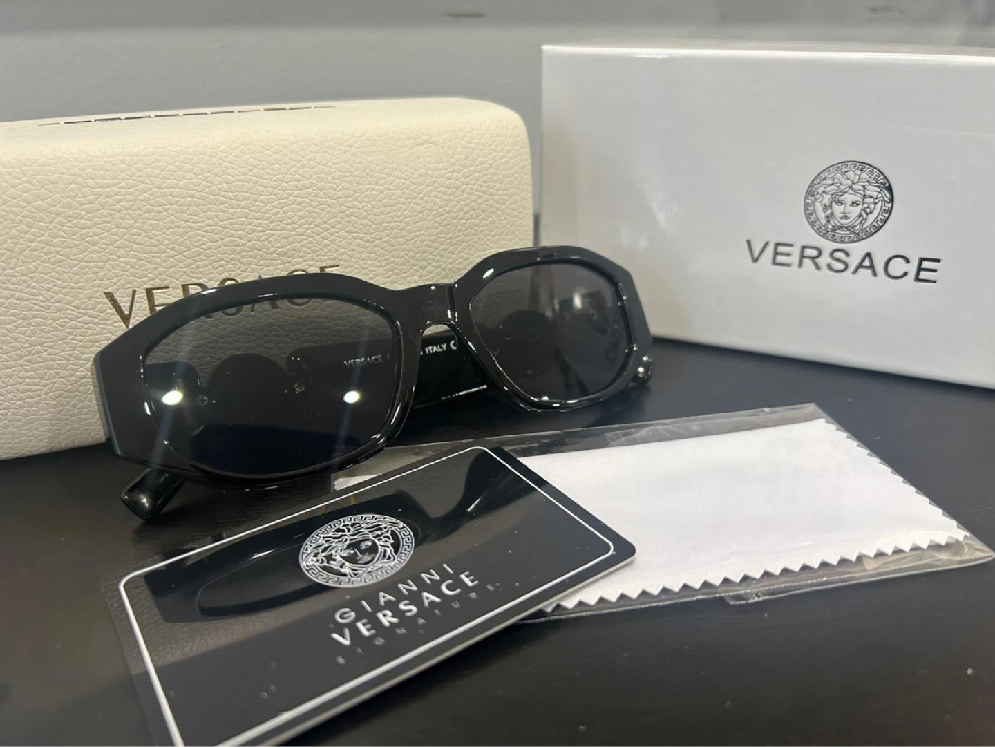 Versace Black Medusa Sunglasses - photo 3