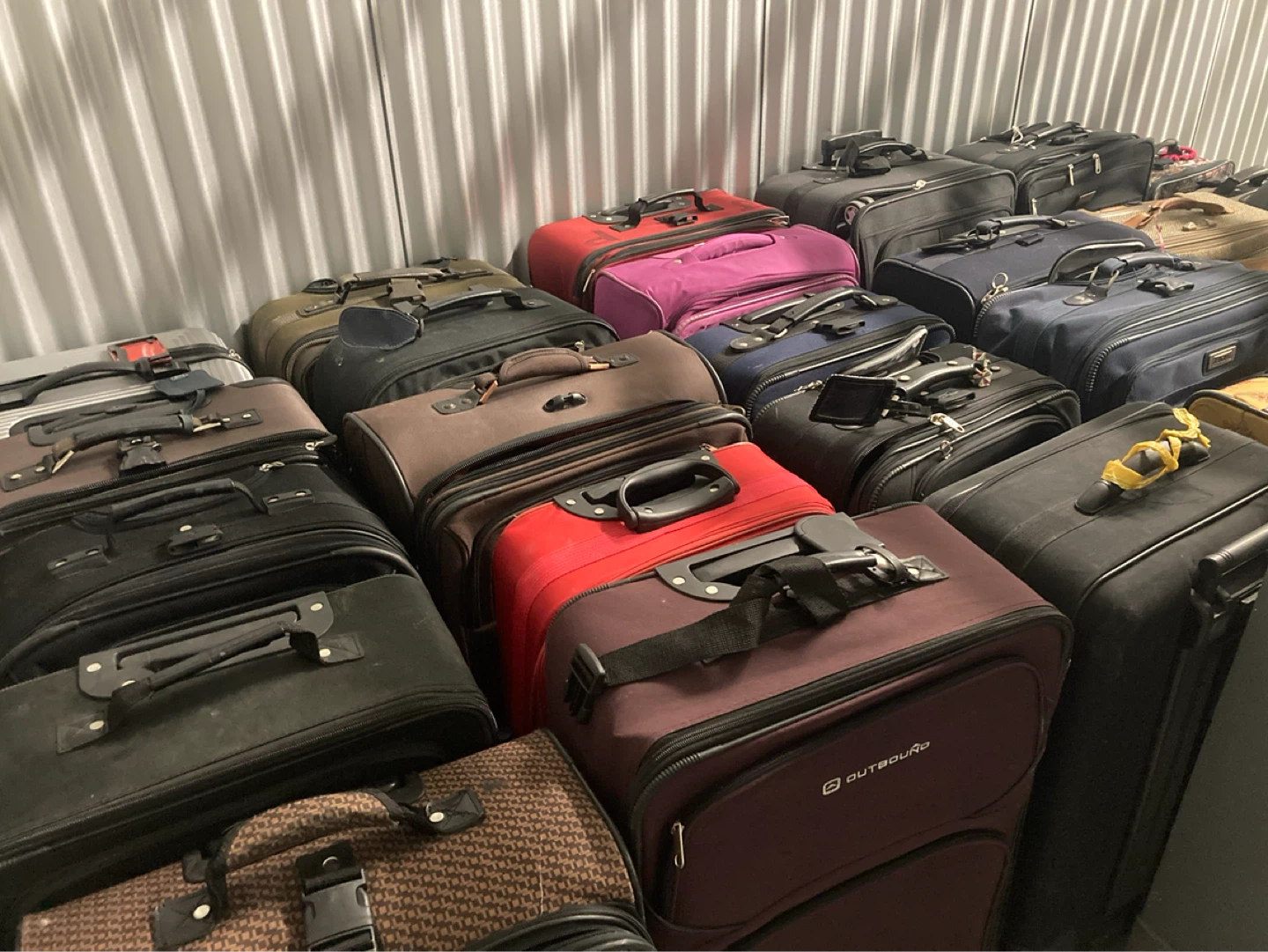 Suitcase Sale - photo 2
