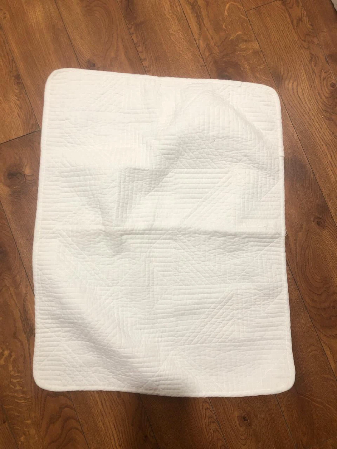 White pillowcases Cover