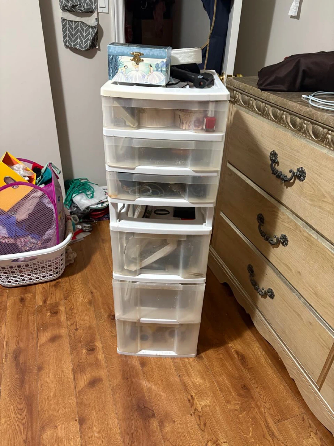 Plastic Drawer Storage Unit