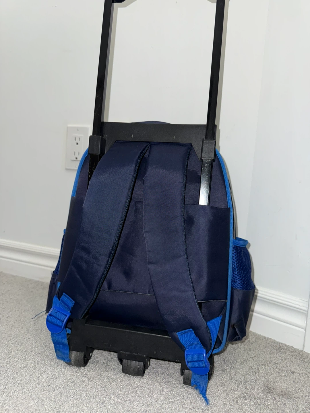 Kids Batman Rolling Backpack - photo 4