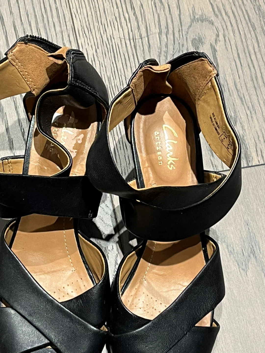 Clarks Black Leather Strappy Heels - photo 2