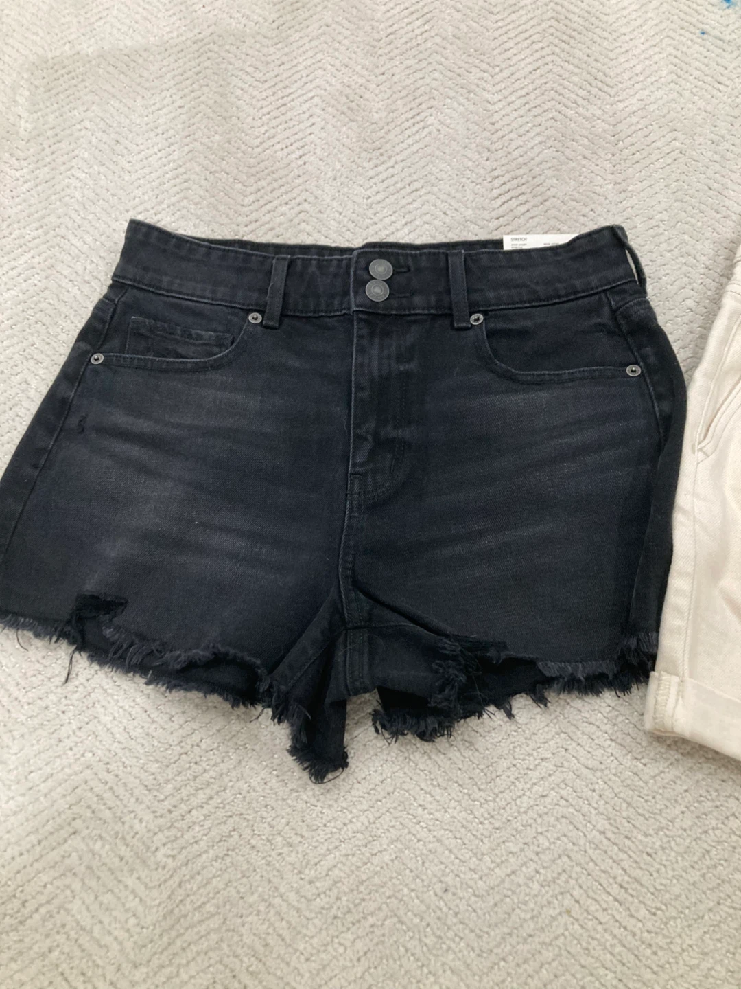 Women's Shorts Bundle - American Eagle & Joe Fresh - photo 2