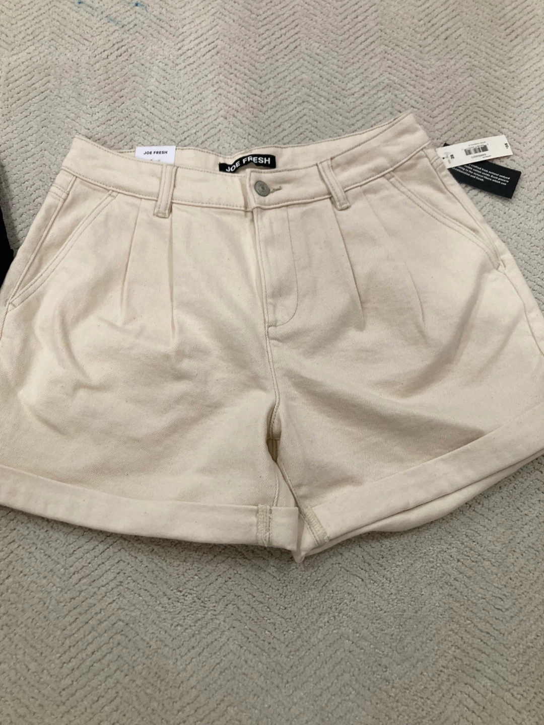 Women's Shorts Bundle - American Eagle & Joe Fresh - photo 3