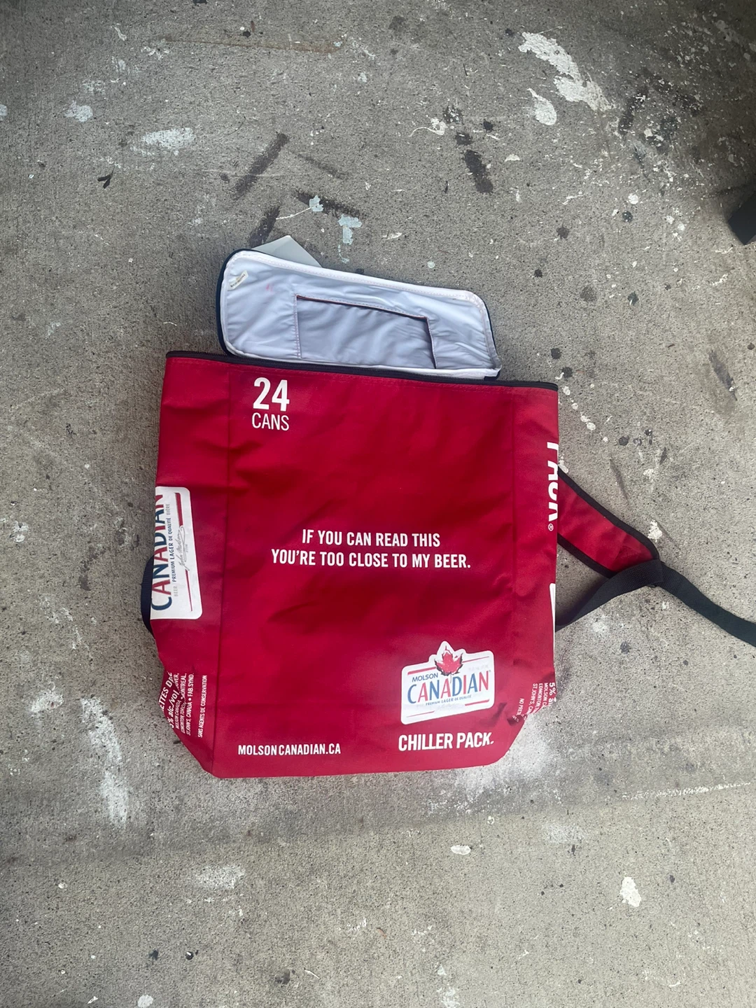 Molson Canadian 24 Can Chiller Pack Cooler Bag