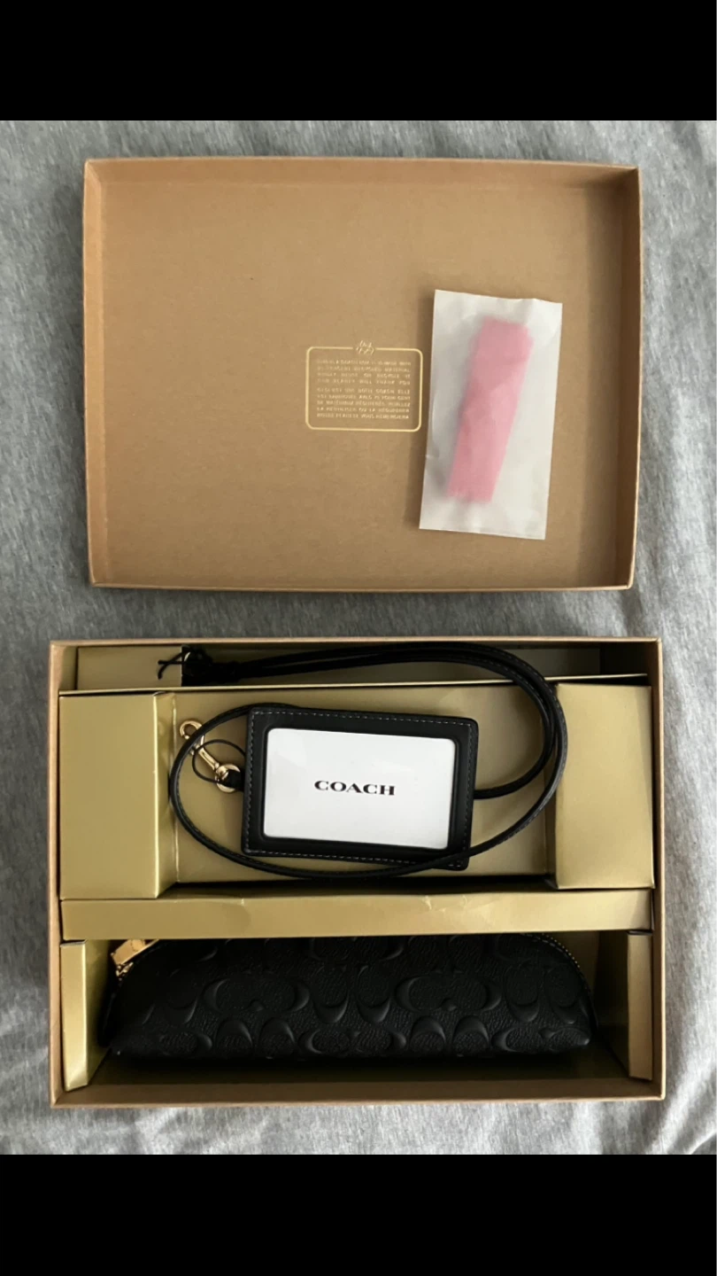 Coach Black Signature Pencil Case and Lanyard Set 🖤 - photo 3