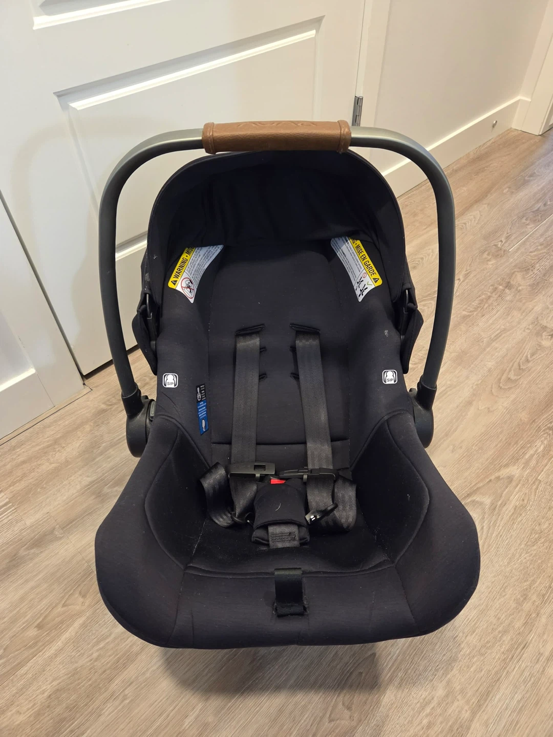 Nuna Pipa Lite Infant Car Seat