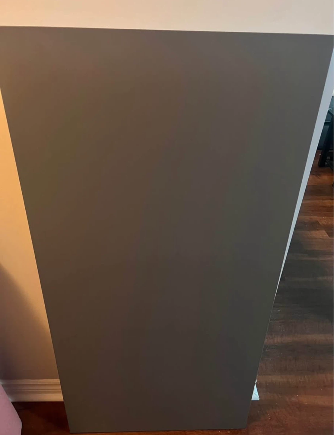 Desk tabletop with 2 legs