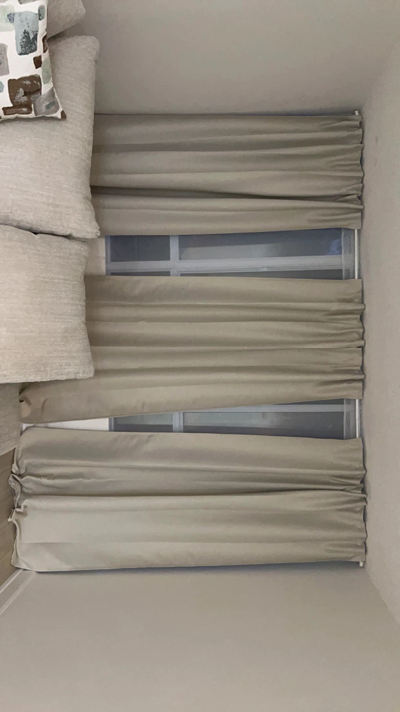 Beige curtains 6 pieces and 4 pieces white sheer - photo 2