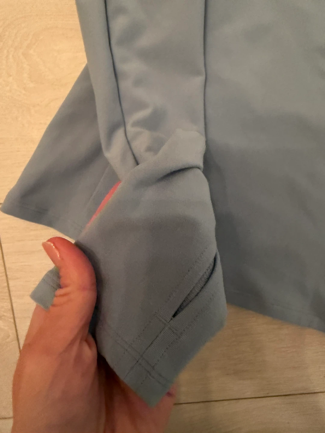 Light Blue Athletic 1/4 Zip Pullover xs worn once - photo 2