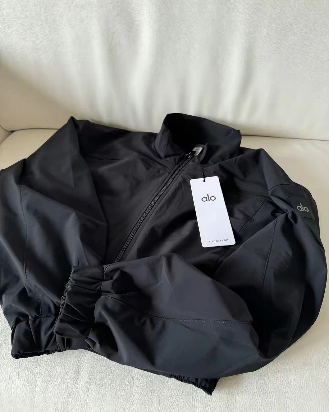 ALO Yoga Black Full Zip Jacket,Large
