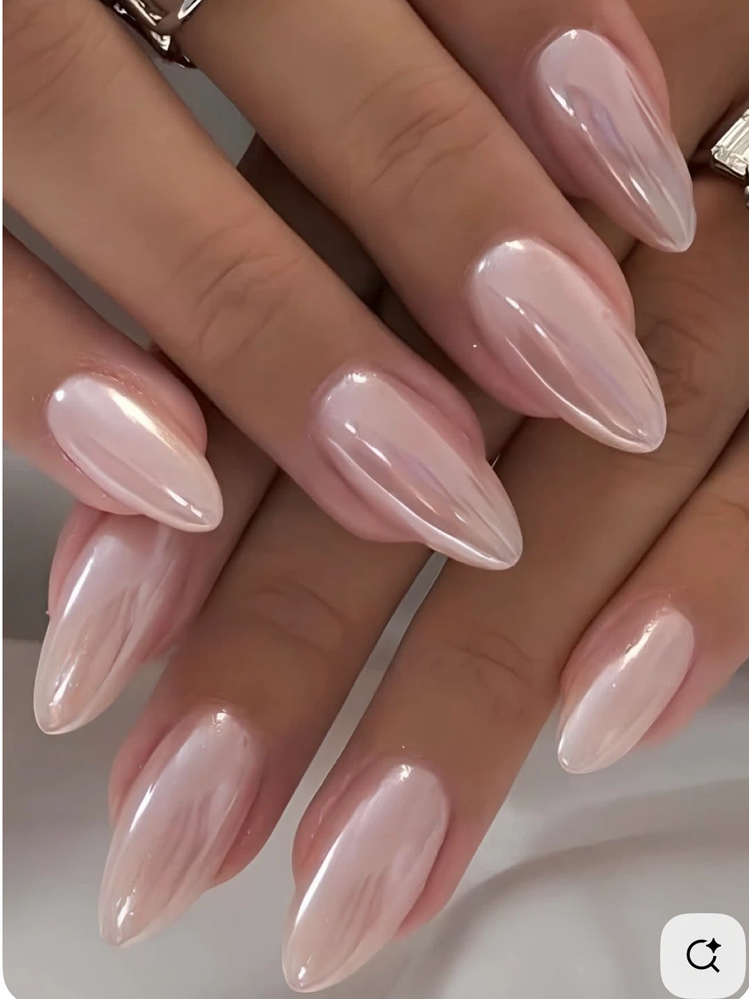 Chrome Nails - Pearlescent Almond Shape