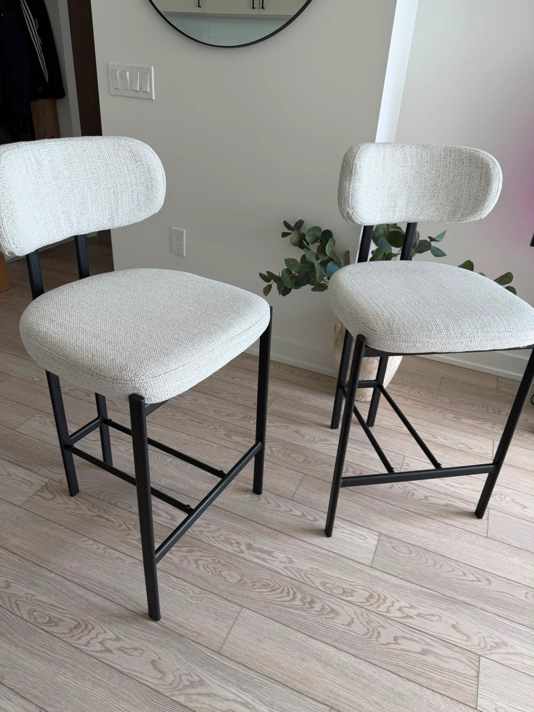 Luxury Cream Boucle Bar Stools (Set of 2)Free Delivery - photo 3