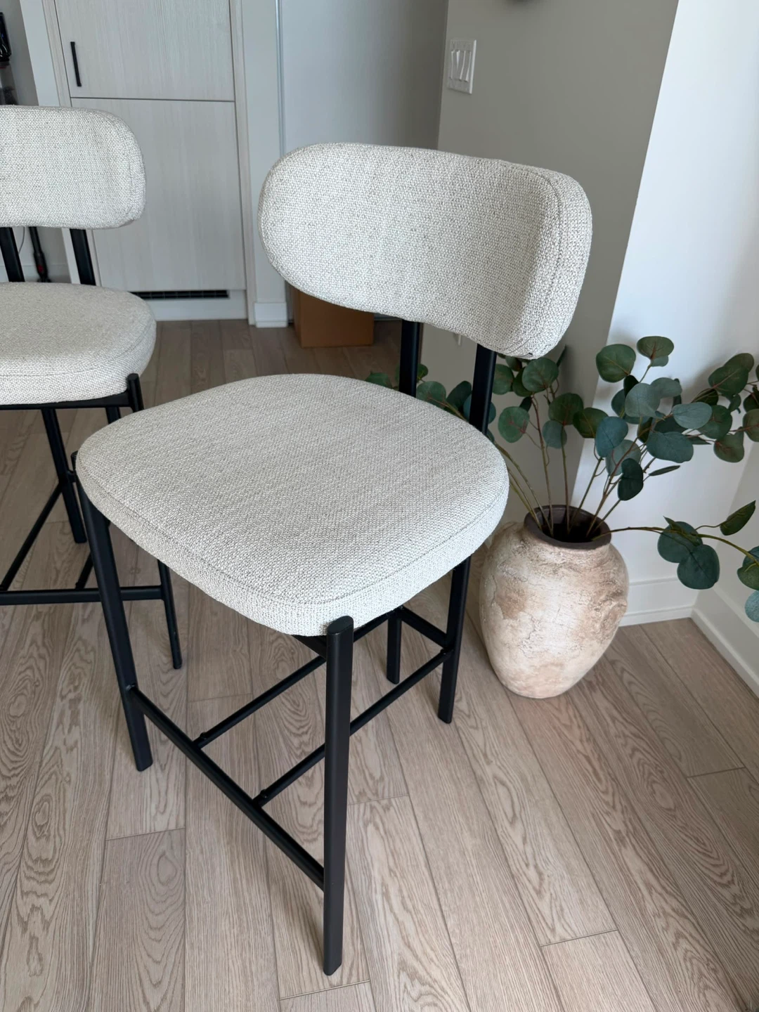 Luxury Cream Boucle Bar Stools (Set of 2)Free Delivery - photo 4