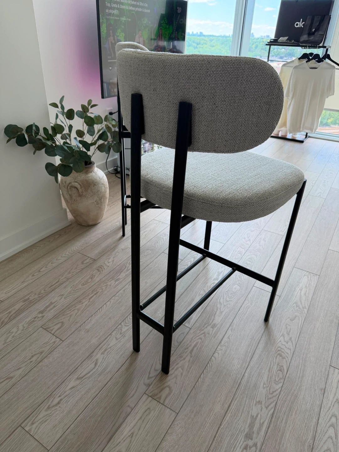 Luxury Cream Boucle Bar Stools (Set of 2)Free Delivery - photo 2