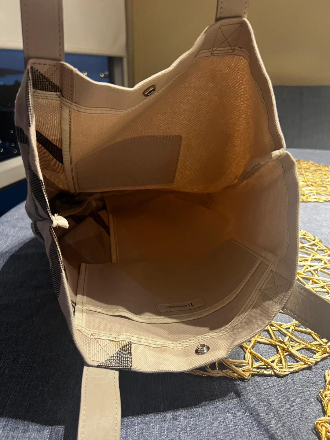 CB Crestbridge Tote Bag - photo 3