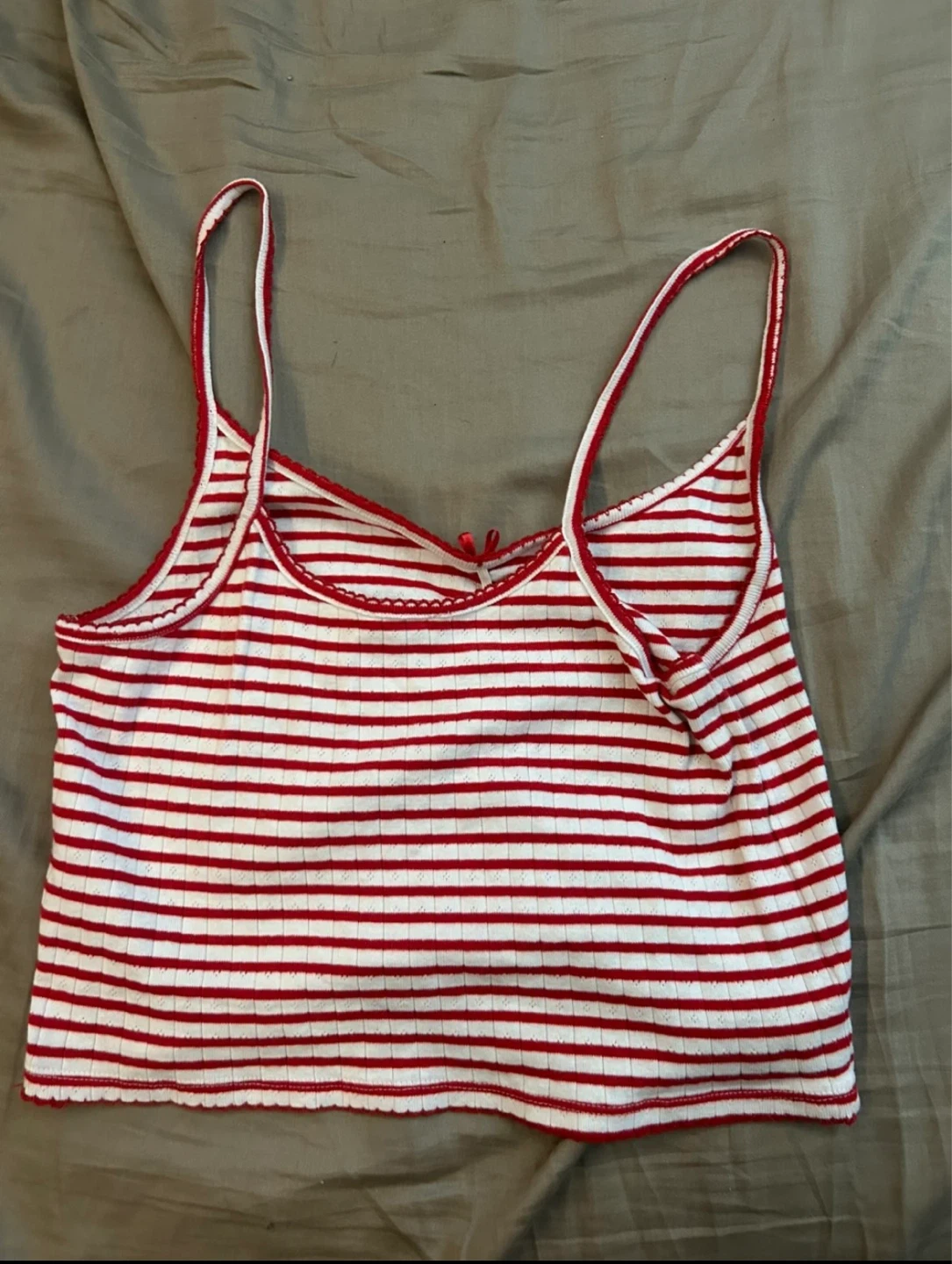 Crop/tank top sale & bundle deals $5-$10 - photo 4