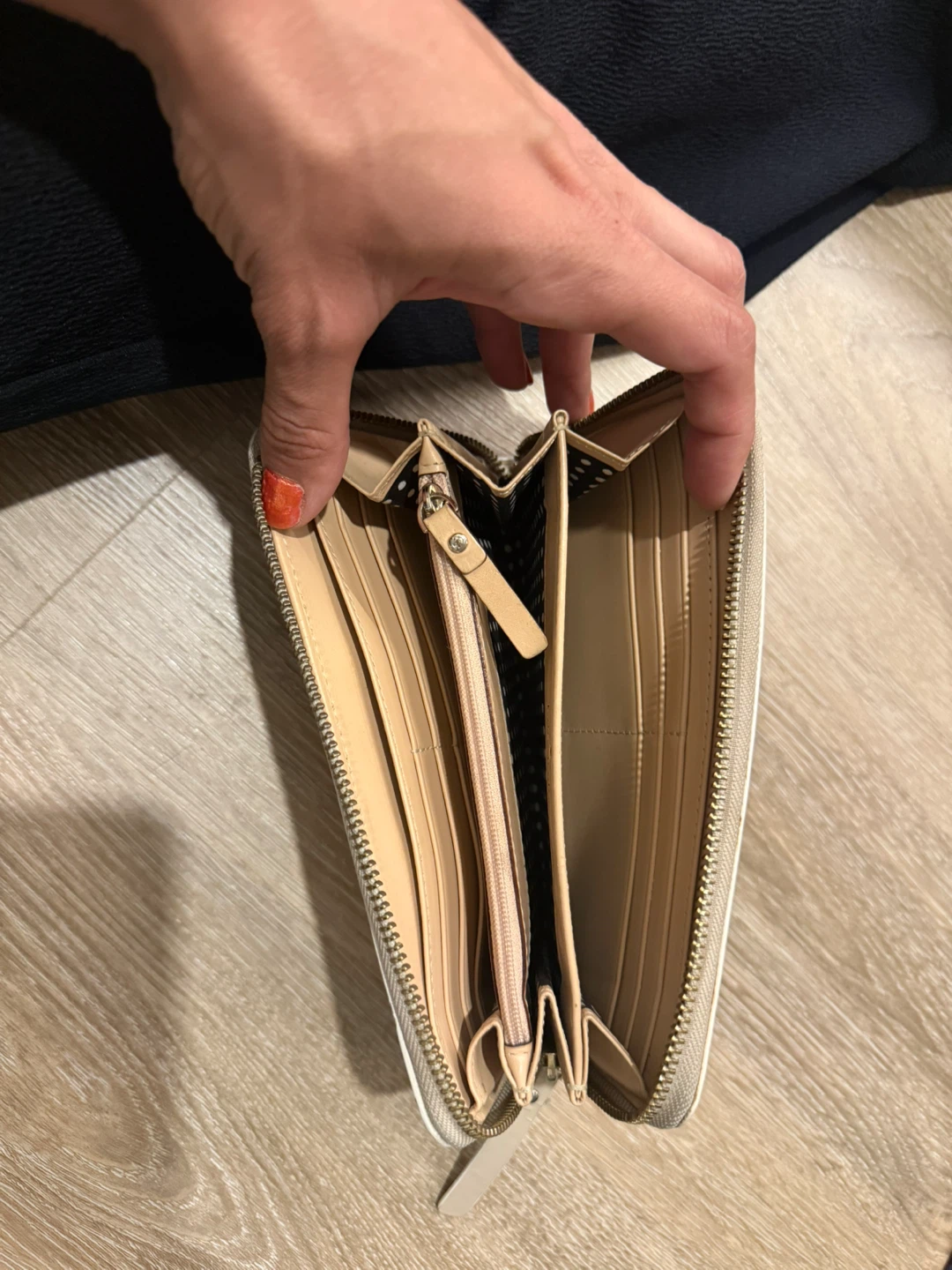 Kate Spade Zip Around Wallet - photo 2