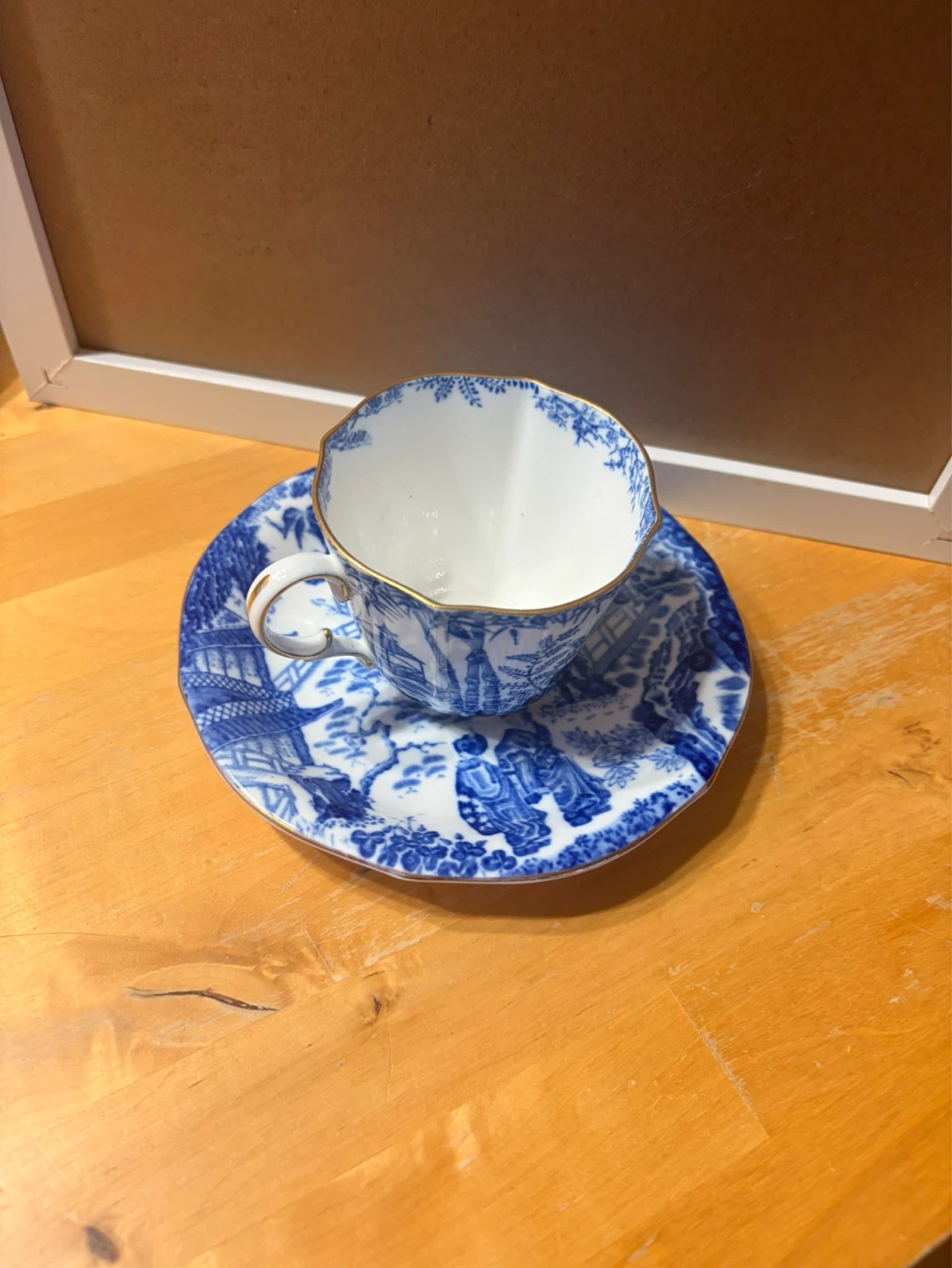 Royal Crown Derby Bone China Teacup and Saucer Set - photo 2