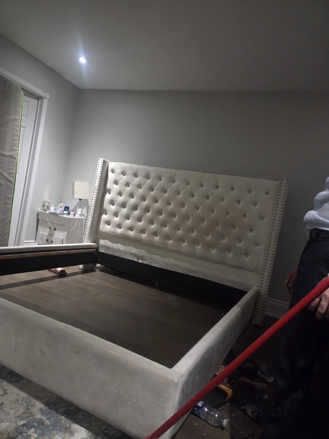 King size bed - photo 2