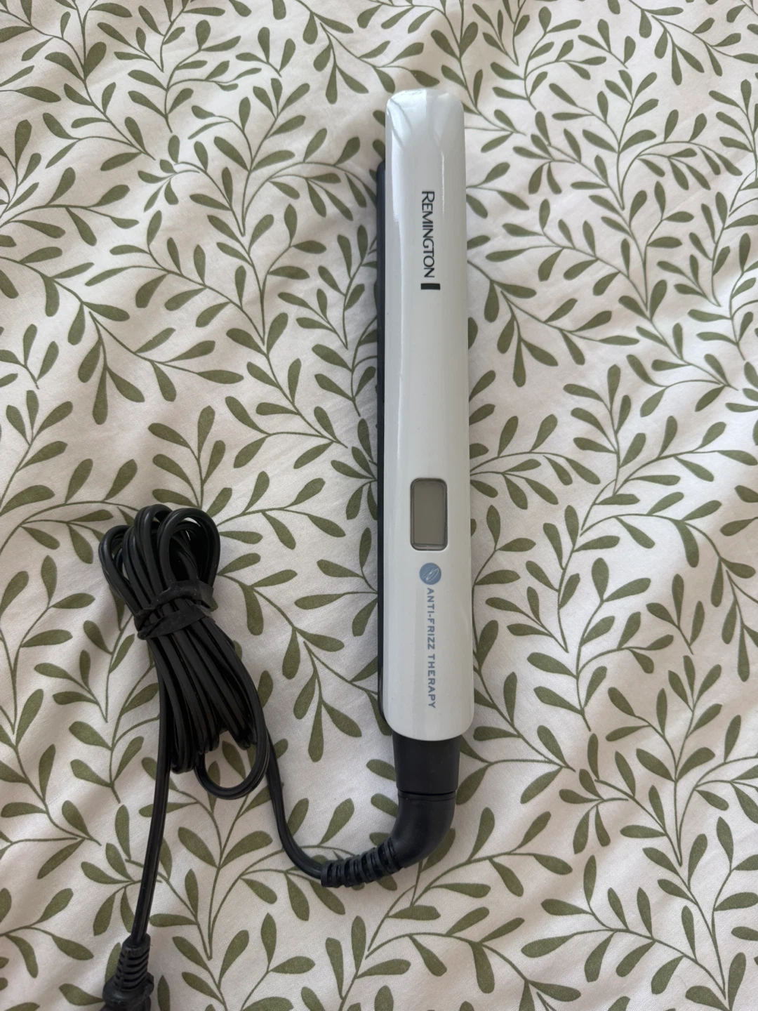 Remington Anti-Frizz Therapy Hair Straightener