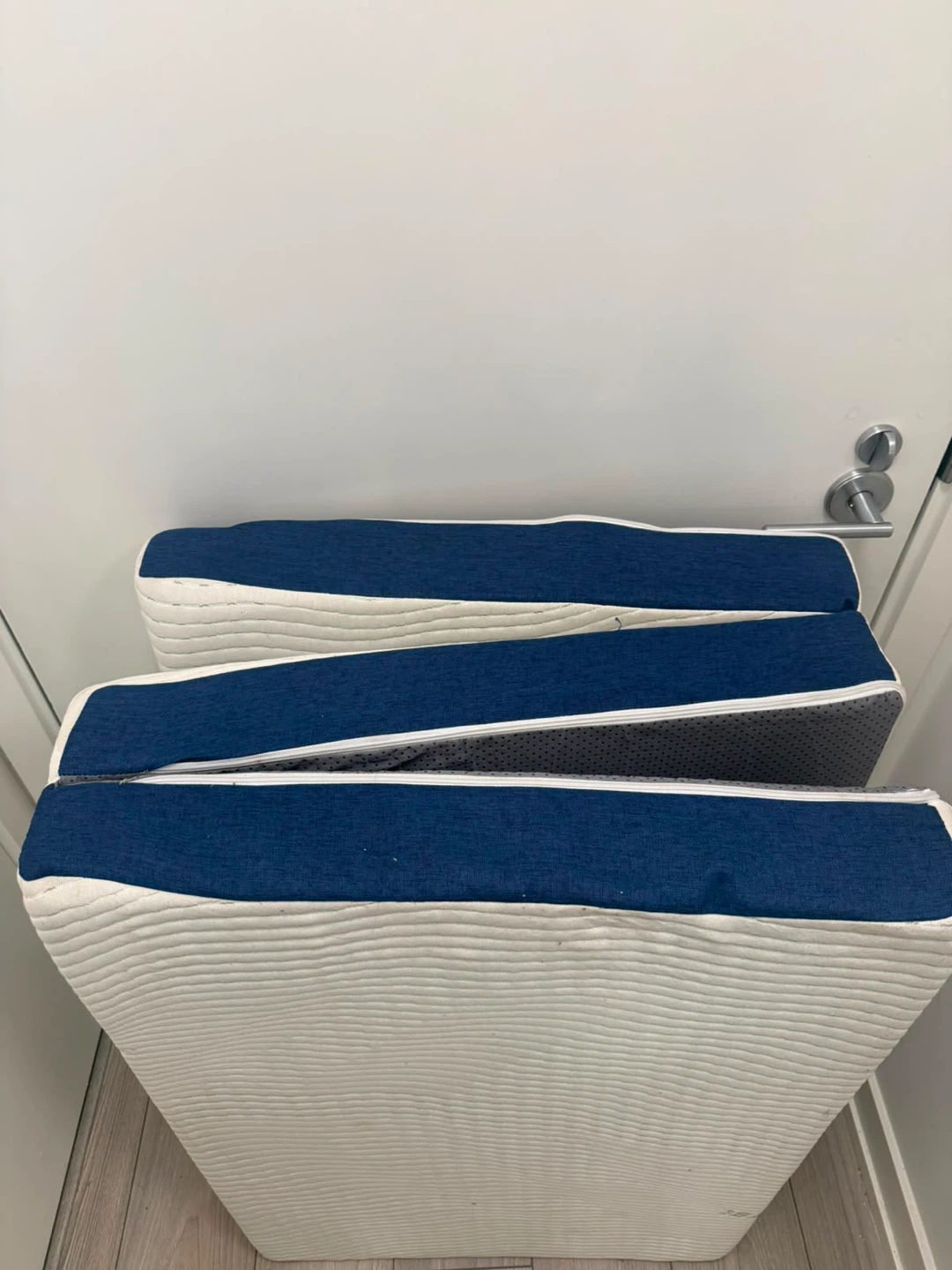 Foldable Tri-Fold Mattress Topper - photo 3