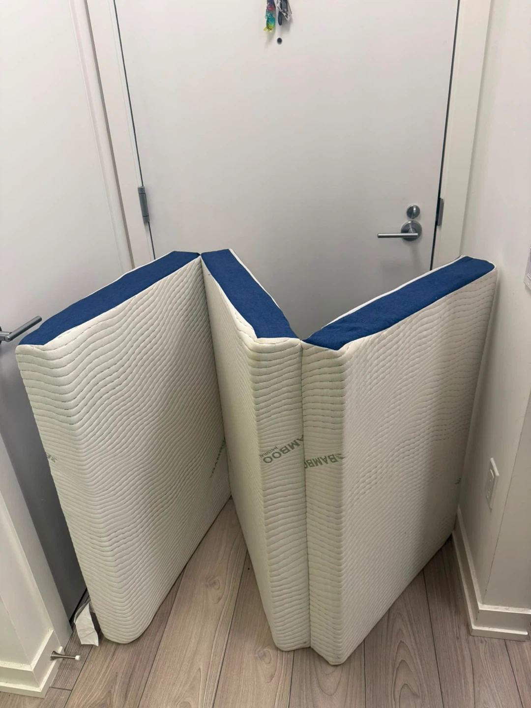 Foldable Tri-Fold Mattress Topper - photo 4