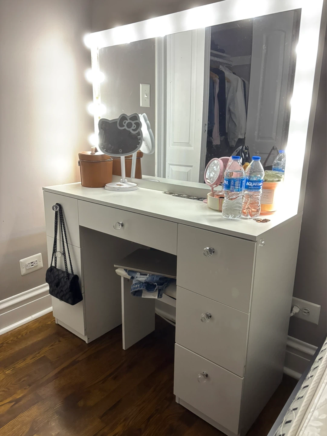 White Vanity Desk with Lights