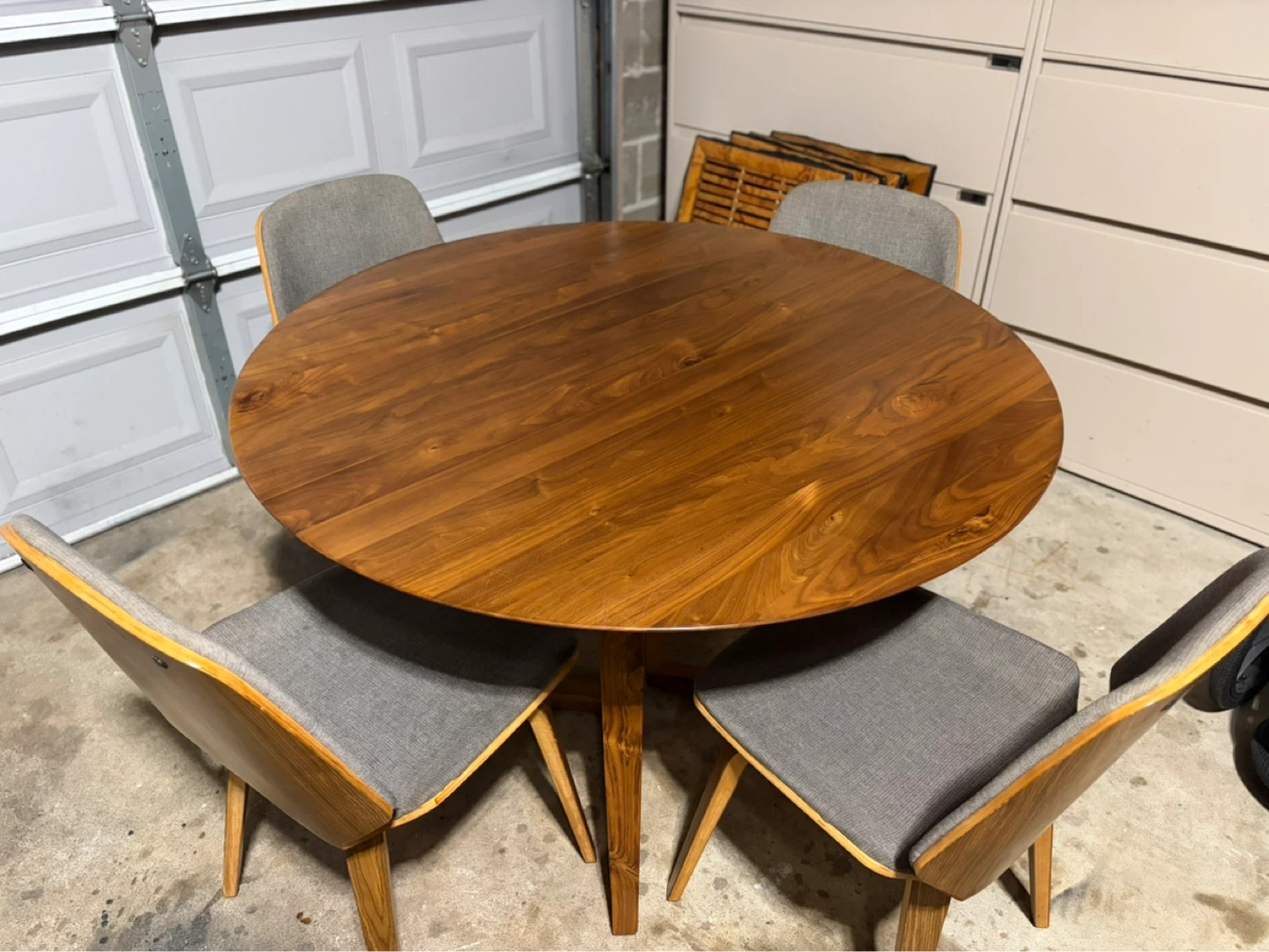 Round Wood Dining Table and 4 Chairs Set - photo 2
