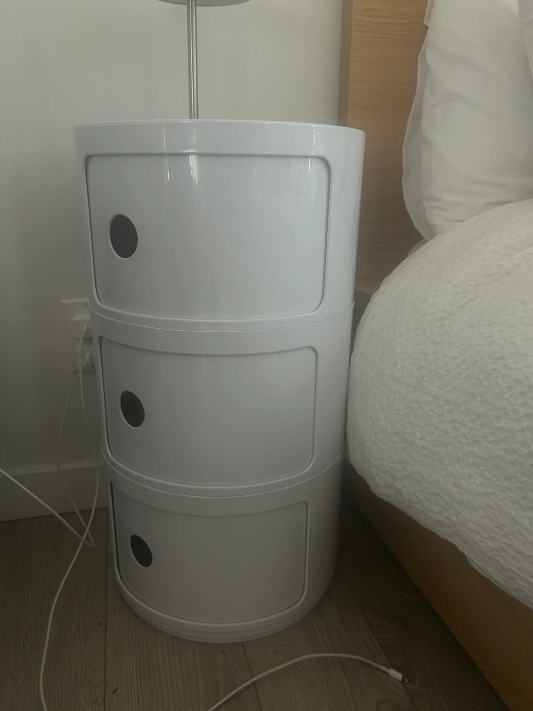 White 3-Tier Round Storage Unit/Nightstand