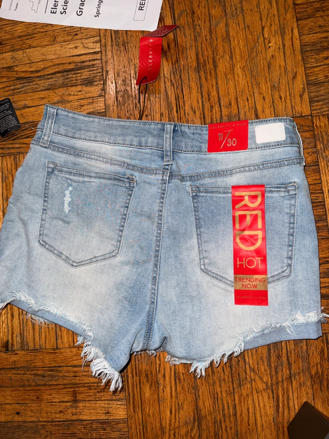 RED HOT Trending Now Denim Shorts - photo 2