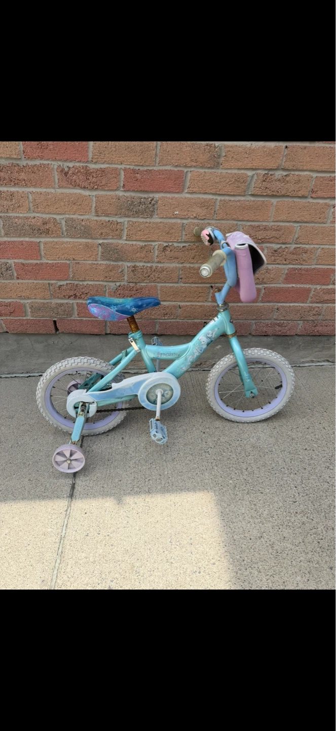 Kids Bike with Training Wheels - 14 inch wheels