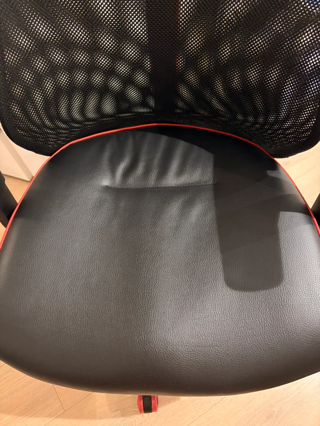 Ikea Matchspel gaming chair - photo 4