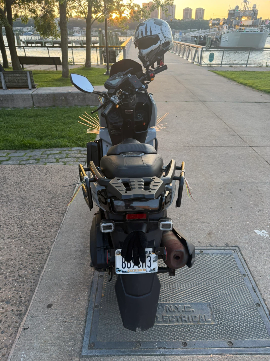 Tank 200 Scooter - photo 5