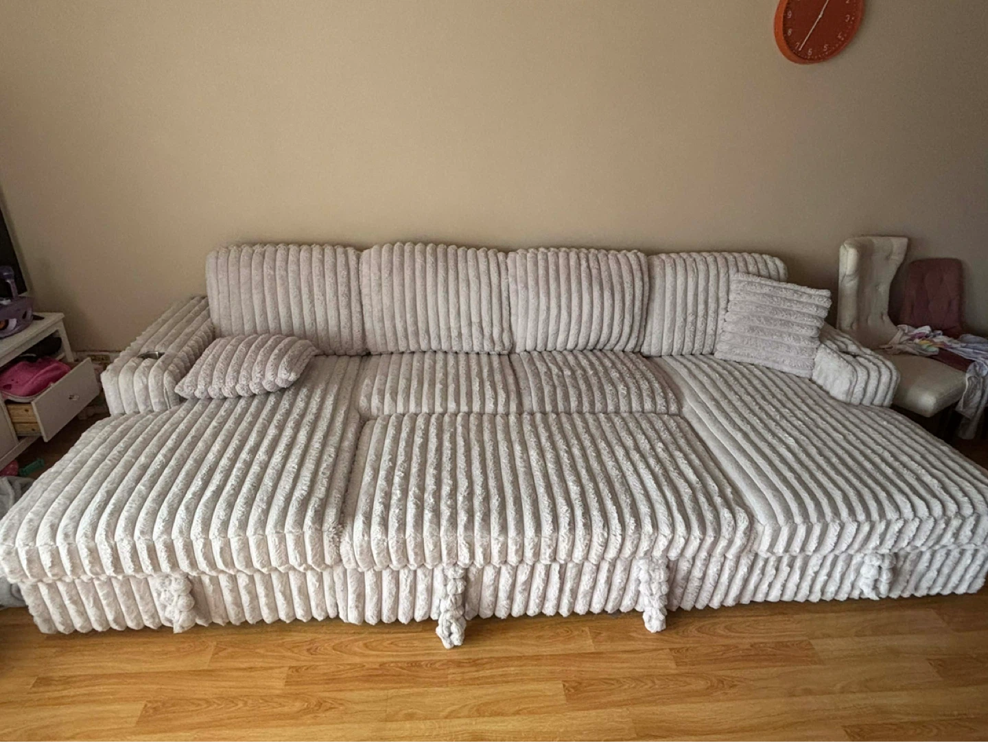 Sofa - photo 2