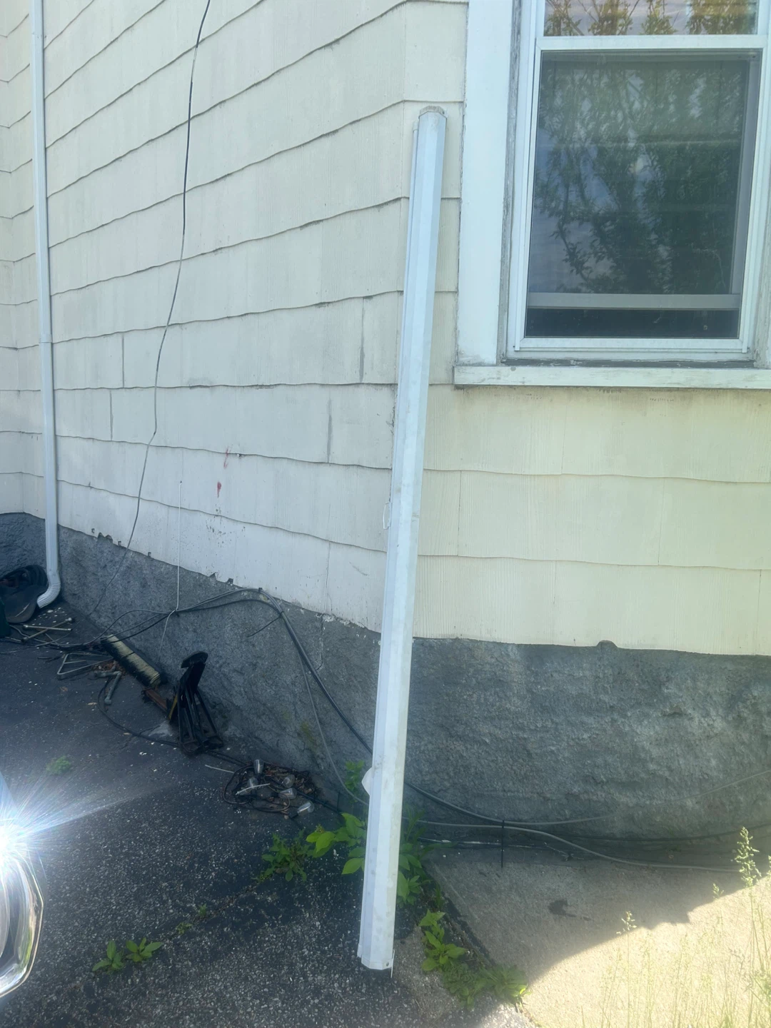 White Projector Screen - 8ft diagonal?