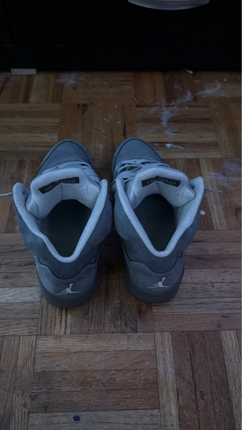 Air Jordan 5 Retro "Wolf Grey" Sneakers