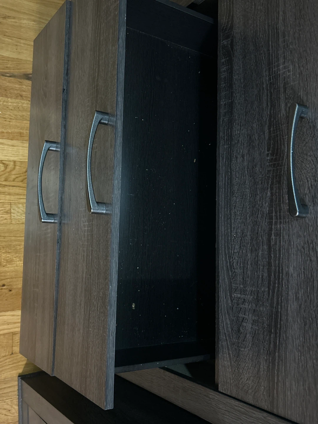 Dark Wood 5-Drawer Dresser - photo 3