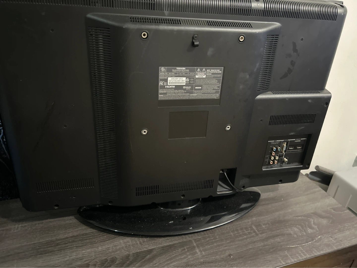 Toshiba Flat Screen TV - photo 2