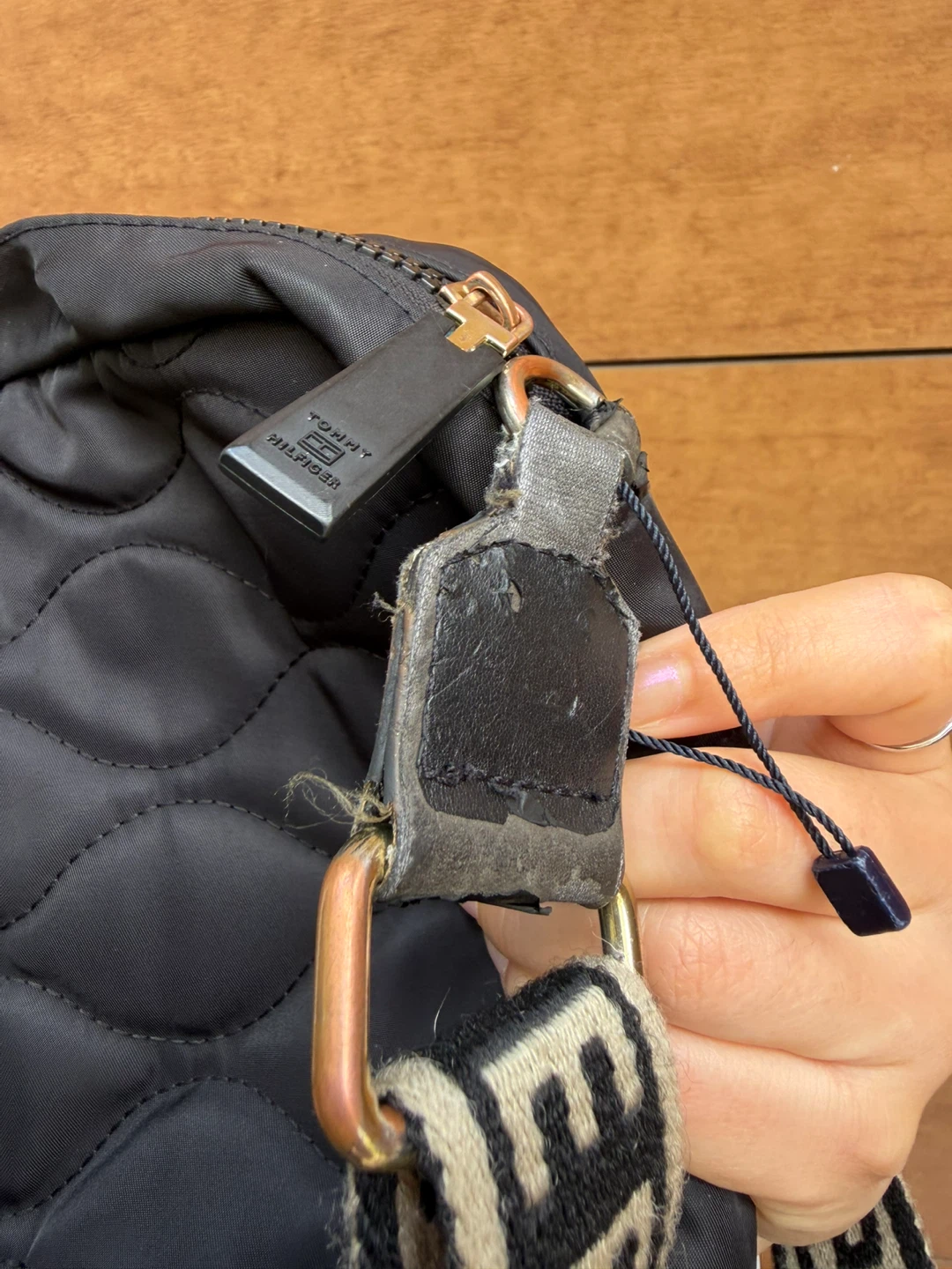 Tommy Hilfiger Black Quilted Crossbody Bag - photo 2