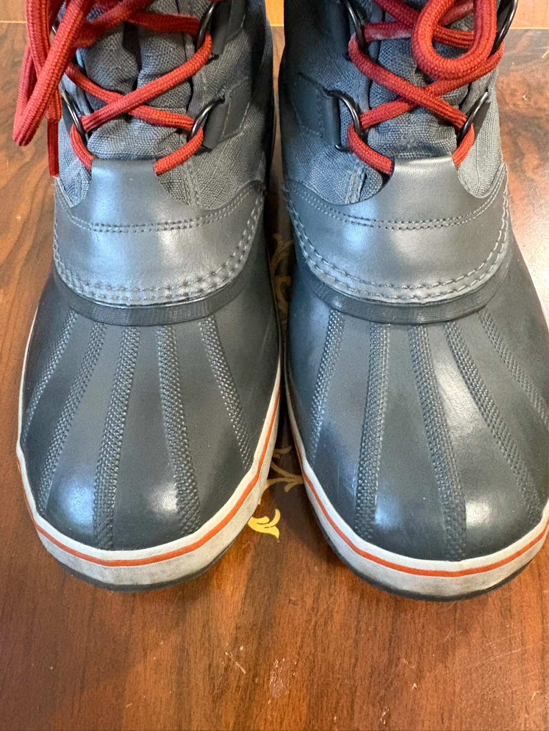 Sorel Grey Winter Boots with Red Laces - Size 12 - photo 3