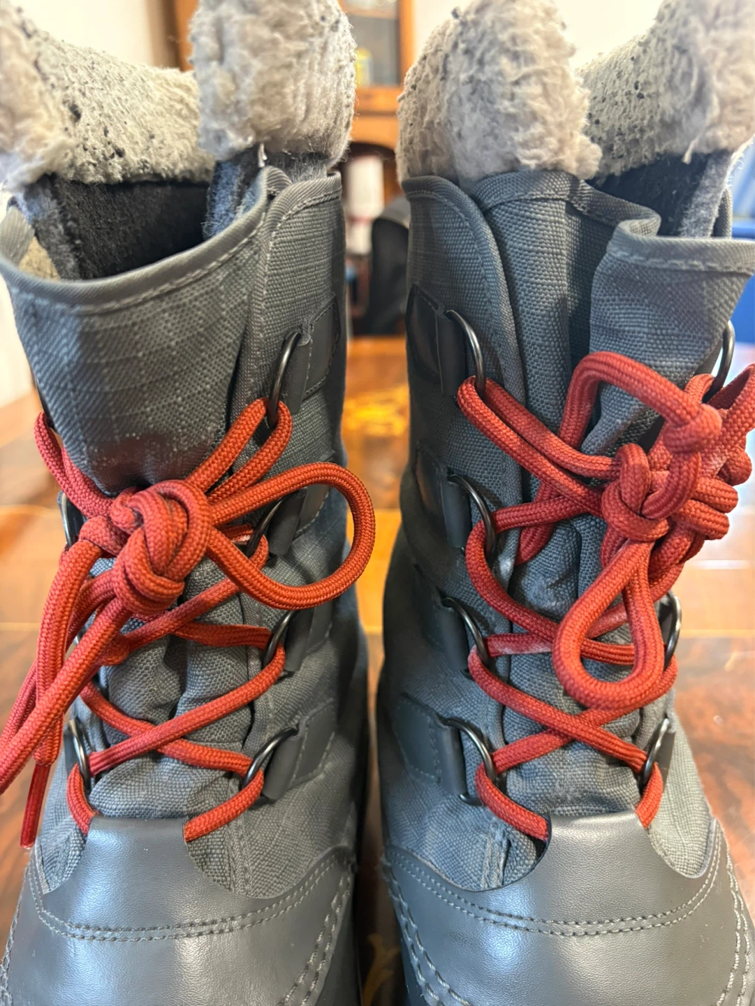 Sorel Grey Winter Boots with Red Laces - Size 12 - photo 4