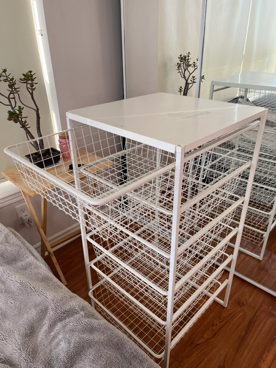 White Metal Mesh Drawer/ Table Storage Unit - photo 2