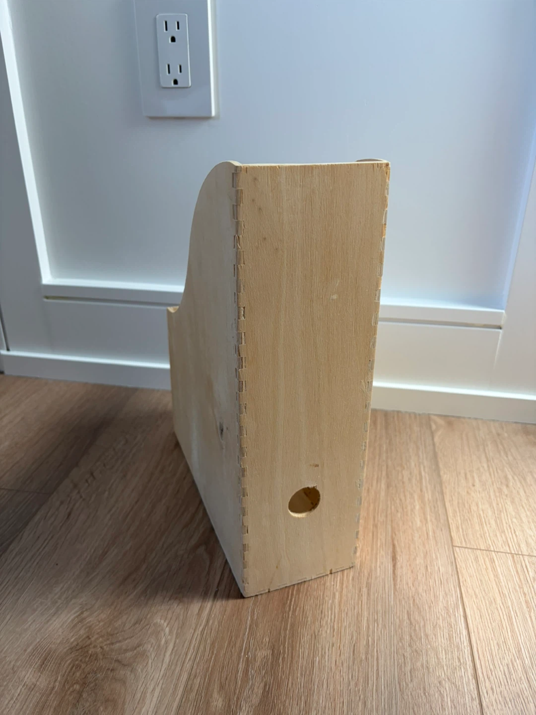 Wooden Magazine Holder - photo 2