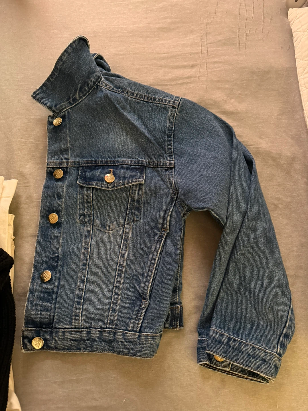 Men’s & Women’s Clothing from $10 to $35 - photo 4